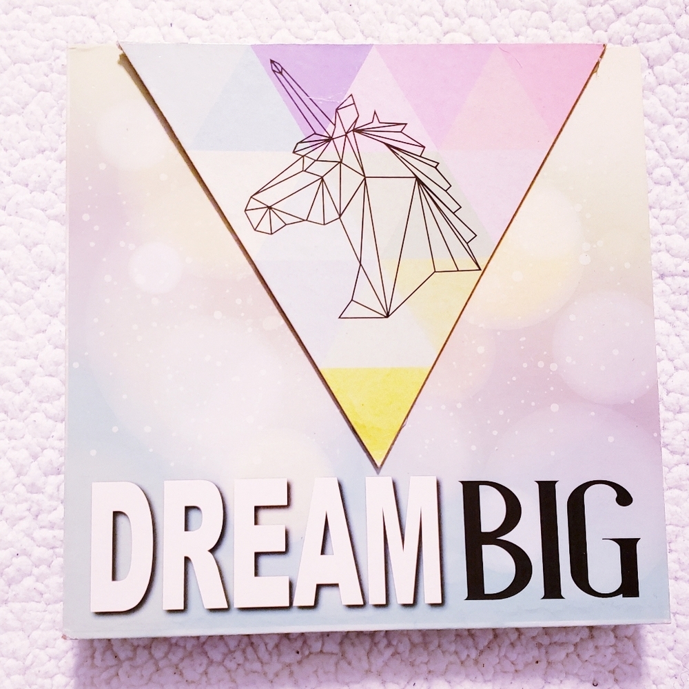 Colorful Dream Big Unicorn Decor.